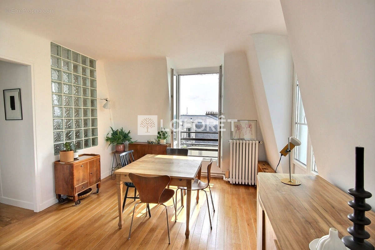 Appartement à SURESNES