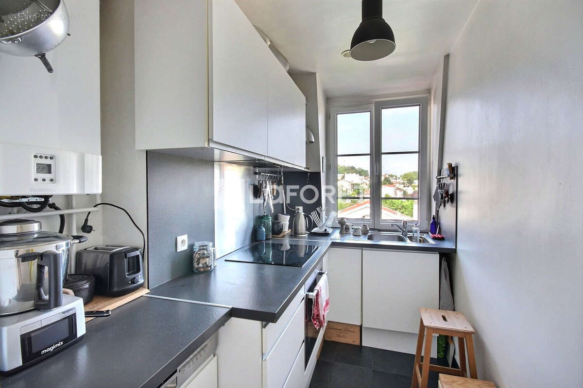 Appartement à SURESNES