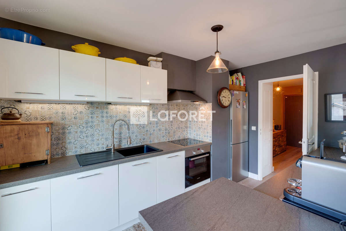 Appartement à EVIAN-LES-BAINS