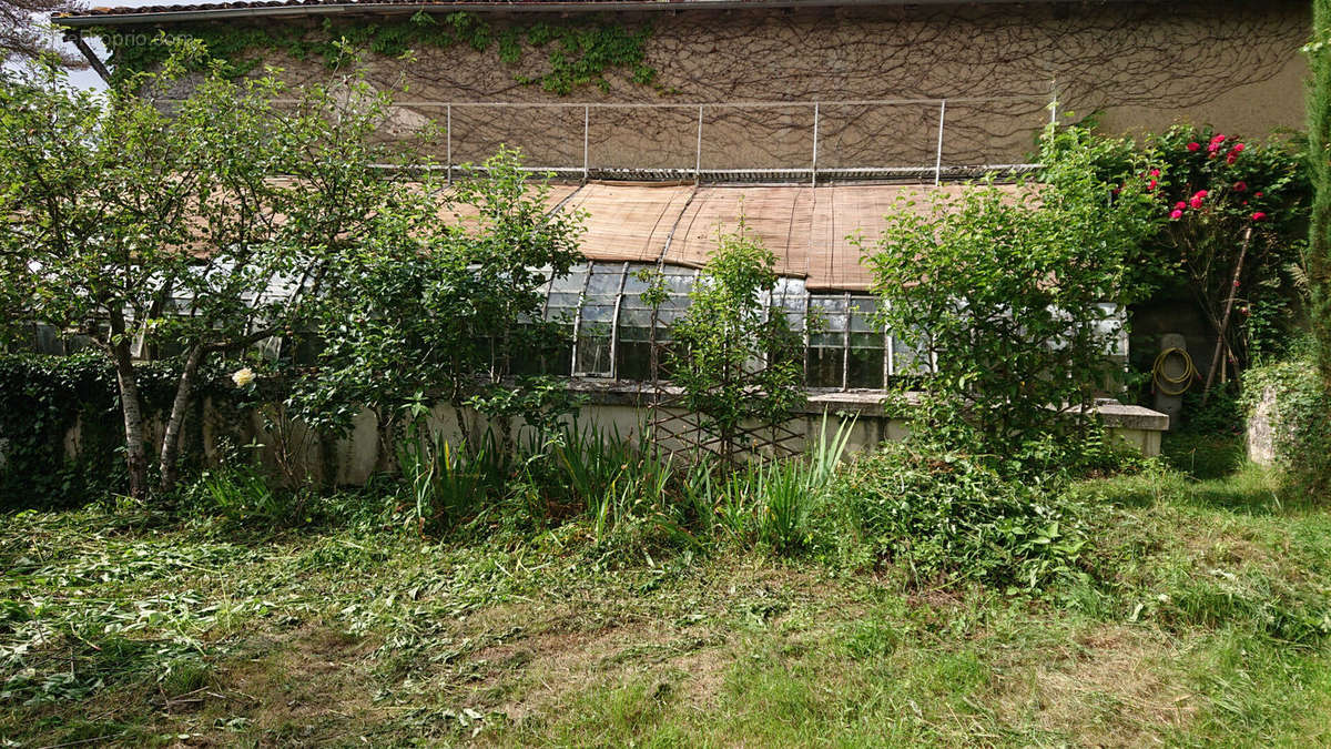 Maison à CHATILLON-SUR-CHALARONNE