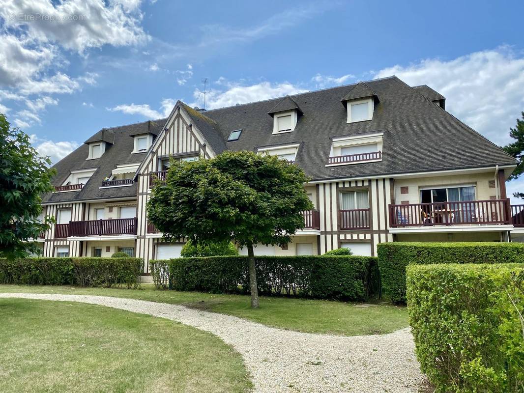 Appartement à BENERVILLE-SUR-MER