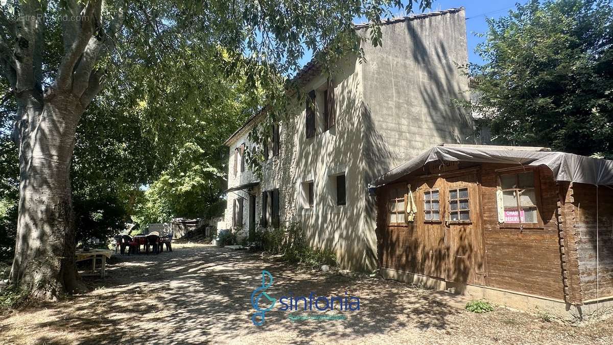 Maison à GOUDARGUES