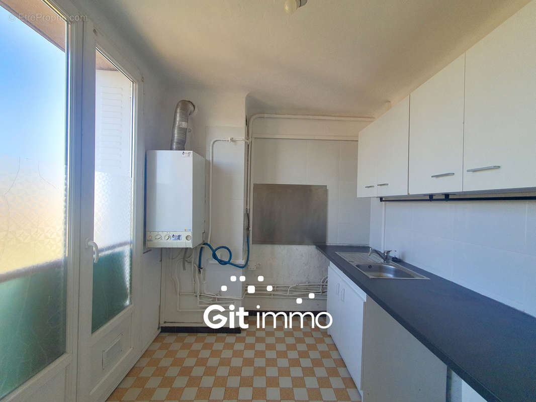 Appartement à MARSEILLE-13E