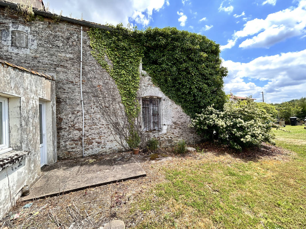 Maison à LE LOROUX-BOTTEREAU