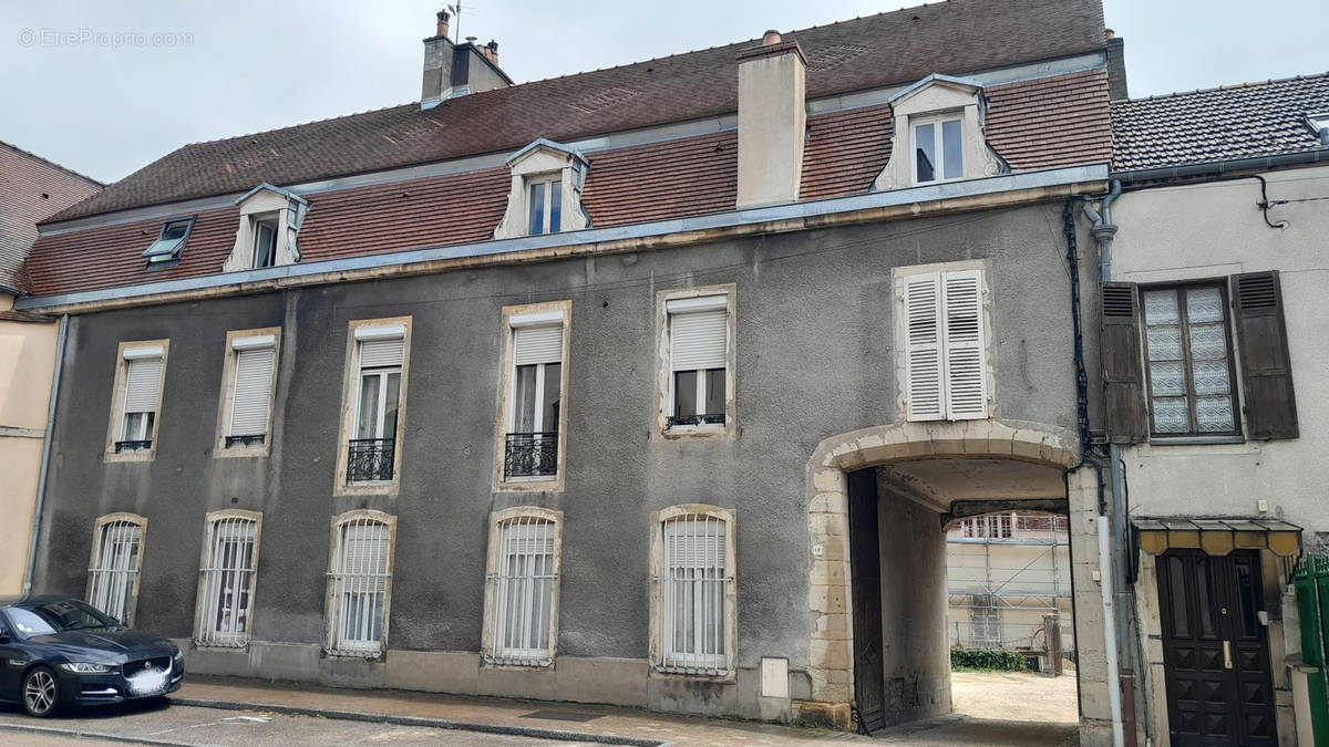 Appartement à NUITS-SAINT-GEORGES