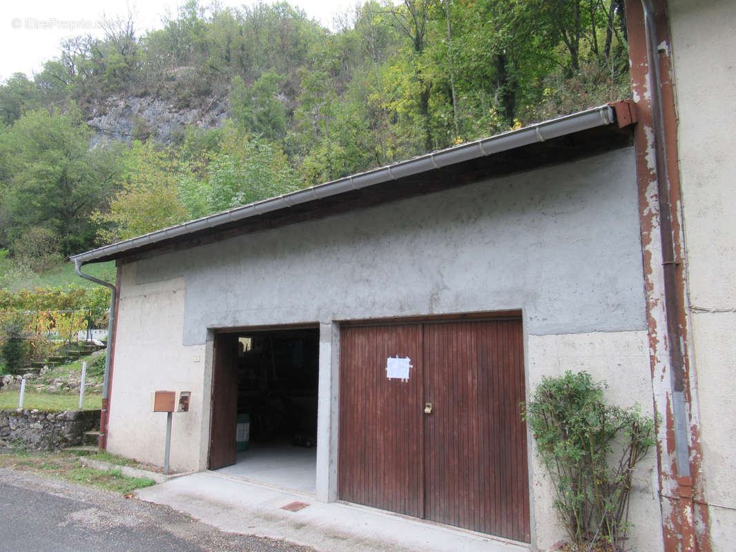 Maison à ROSSILLON