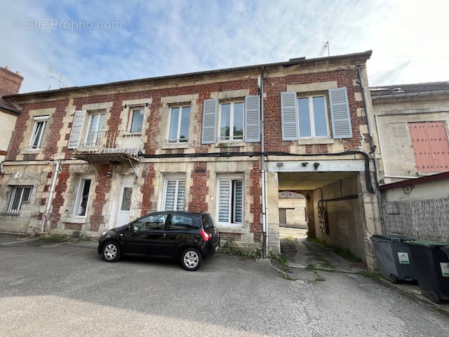 Appartement à LIANCOURT