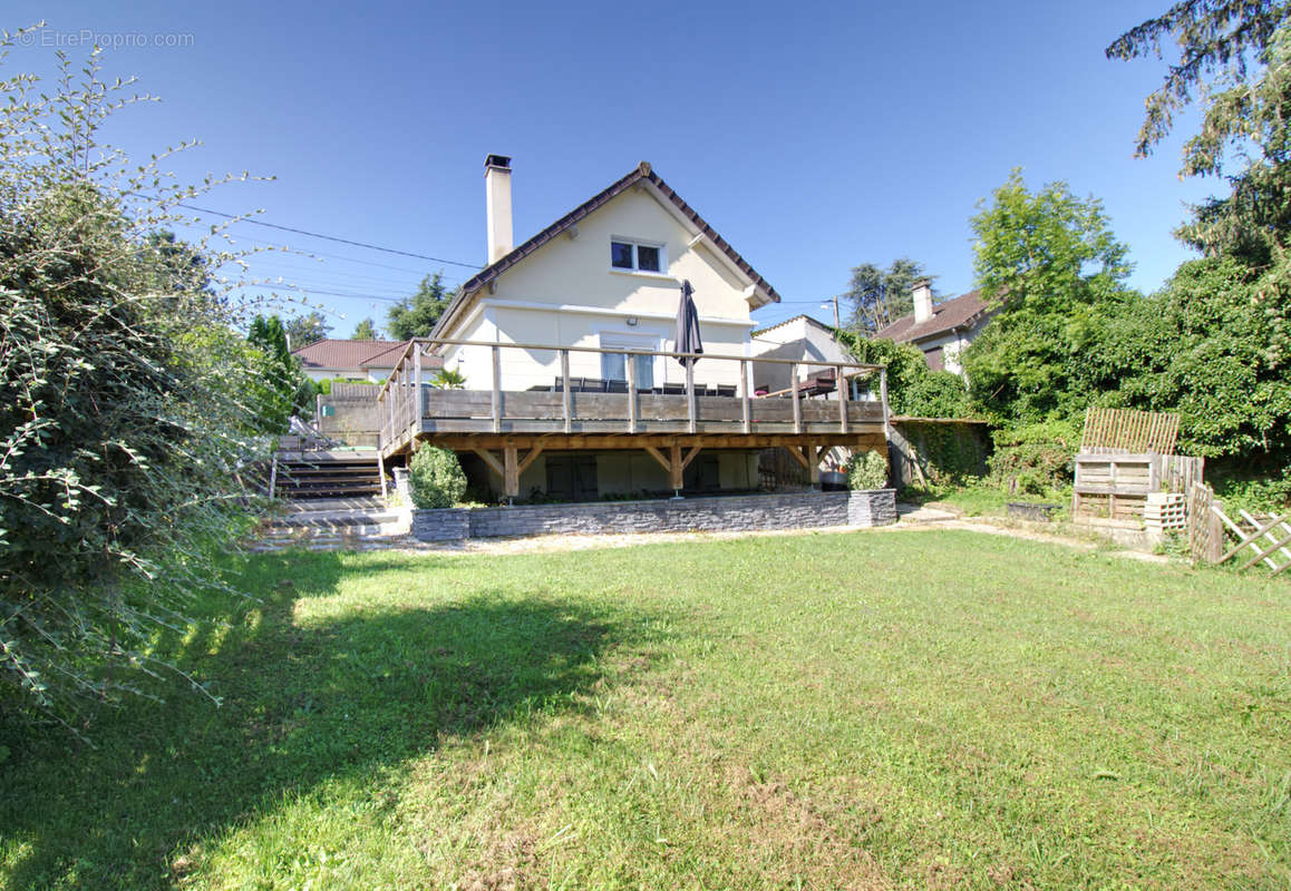 Maison à VILLIERS-SUR-MORIN