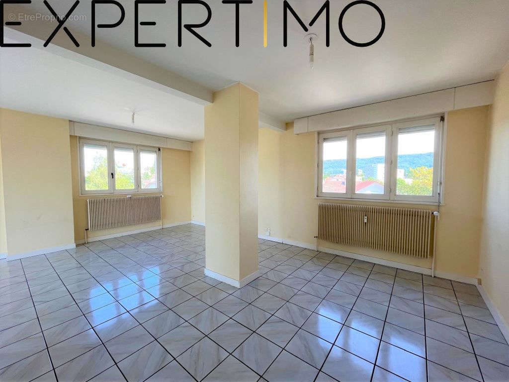 Appartement à LONS-LE-SAUNIER