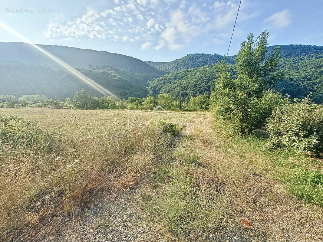 Terrain à SAINT-AFFRIQUE