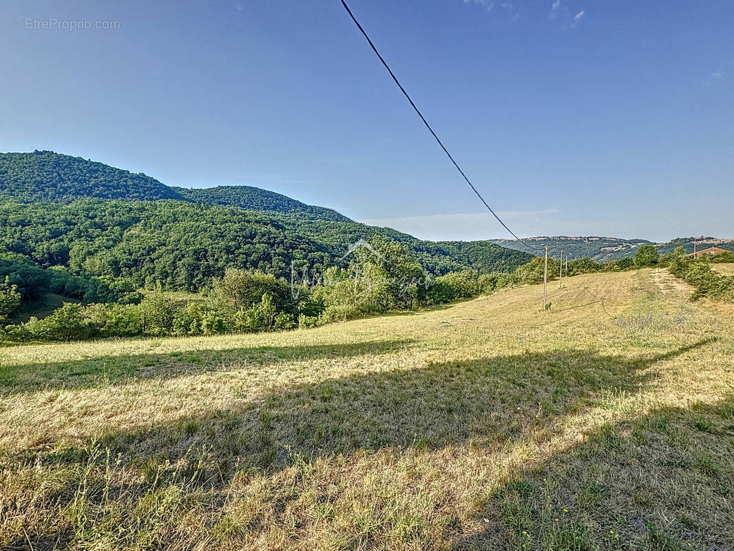 Terrain à SAINT-AFFRIQUE