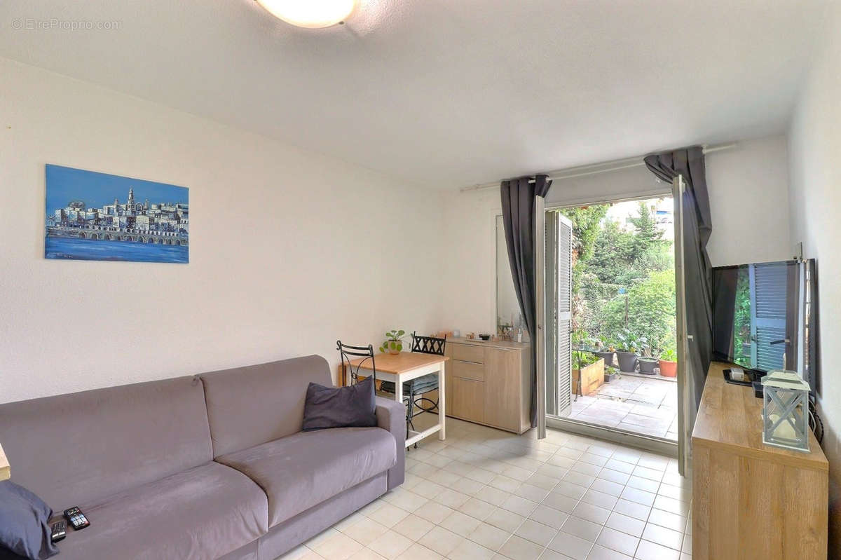 Appartement à BEAUSOLEIL