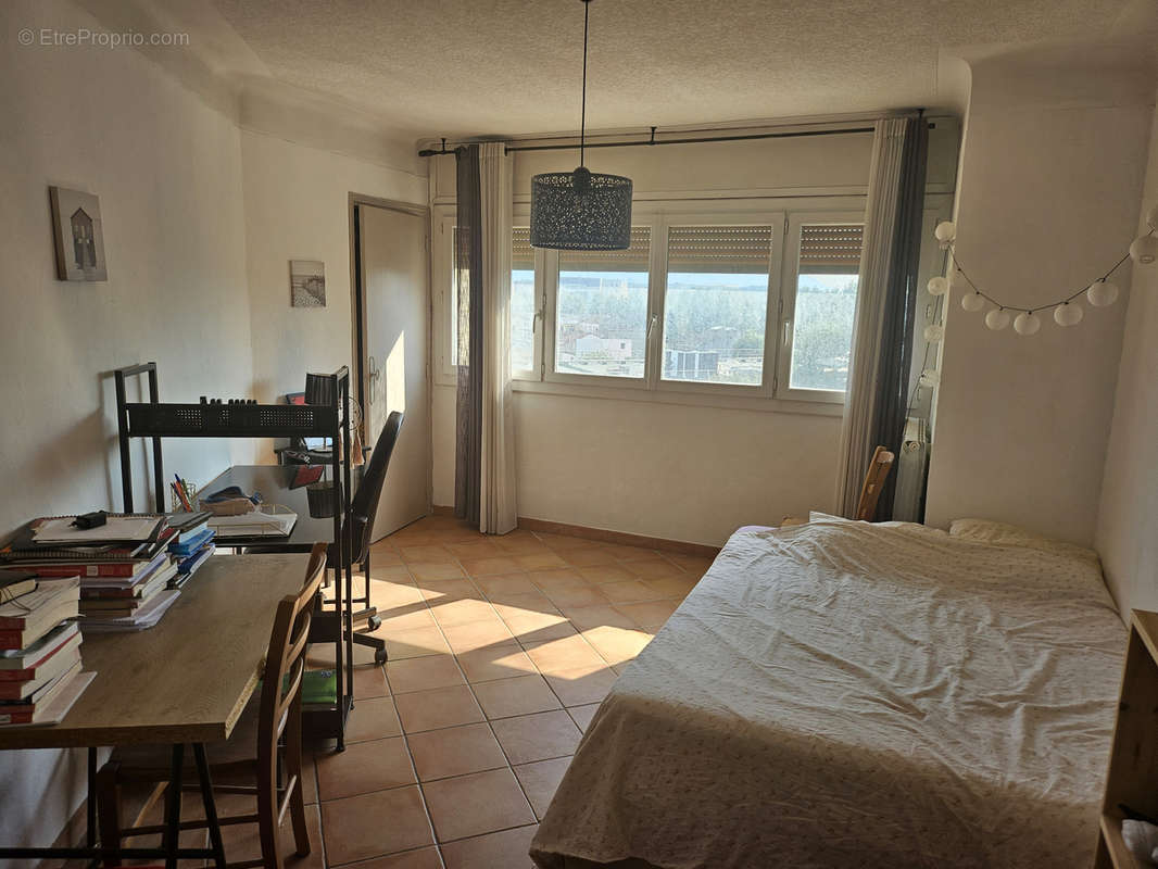 Appartement à MARSEILLE-10E