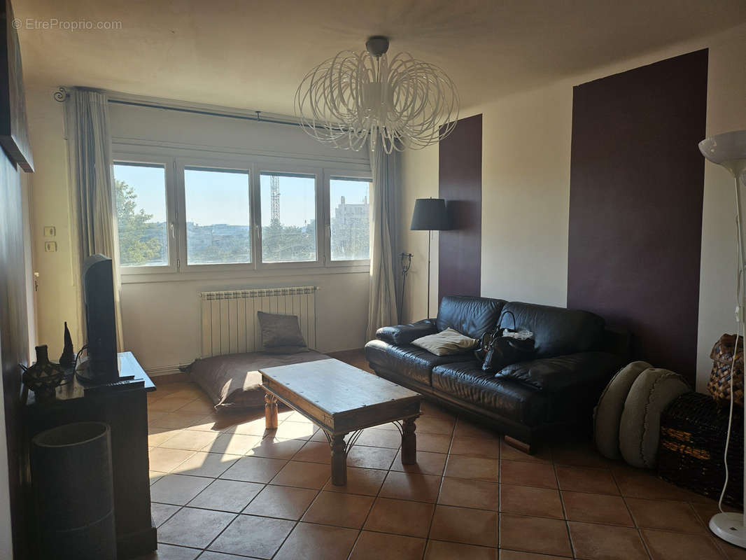 Appartement à MARSEILLE-10E