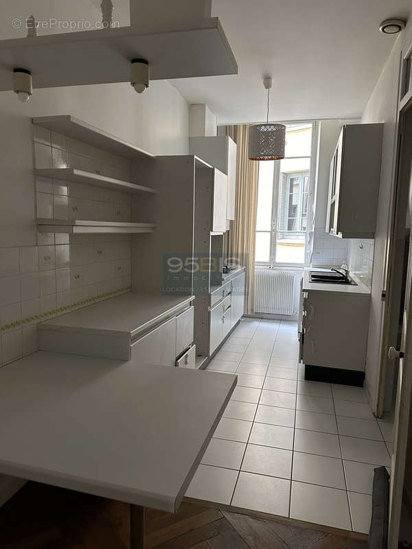 Appartement à LYON-6E