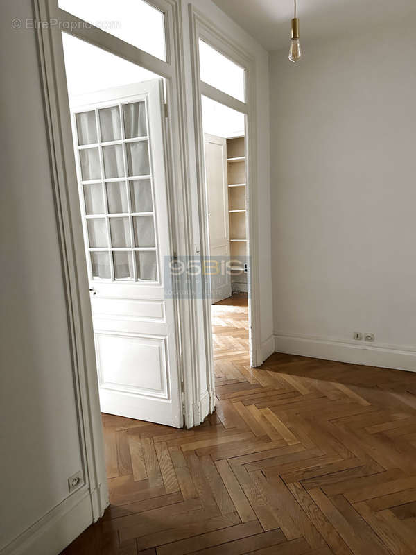 Appartement à LYON-6E