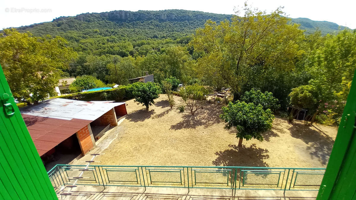 Maison à TAUSSAC-LA-BILLIERE