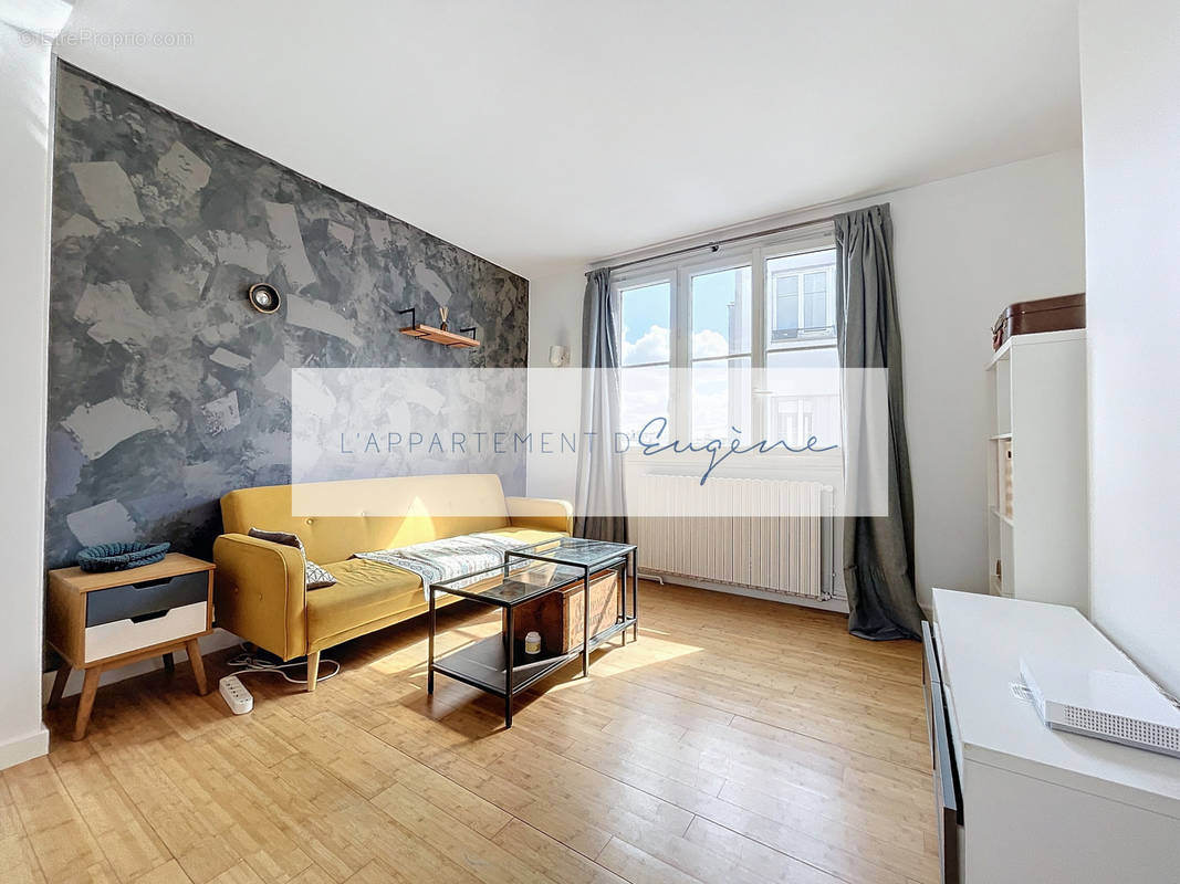 Appartement à PARIS-18E