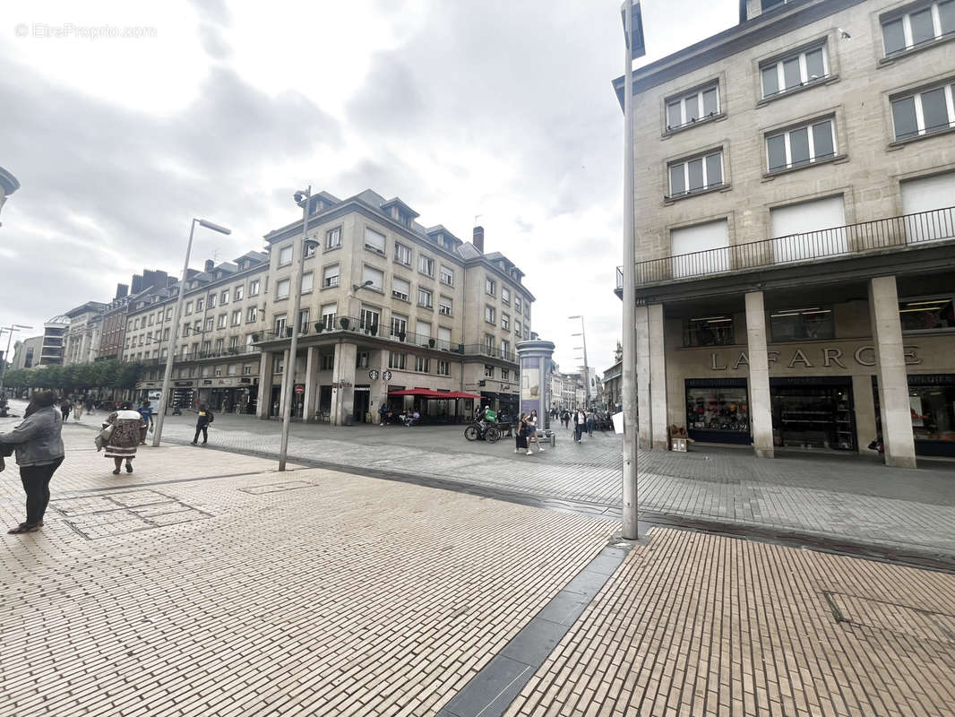 Commerce à AMIENS