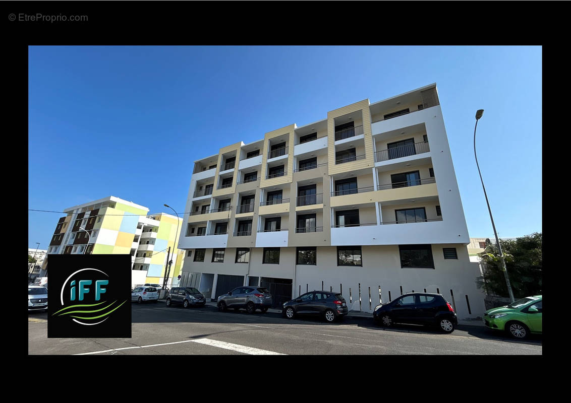 Appartement à SAINT-DENIS