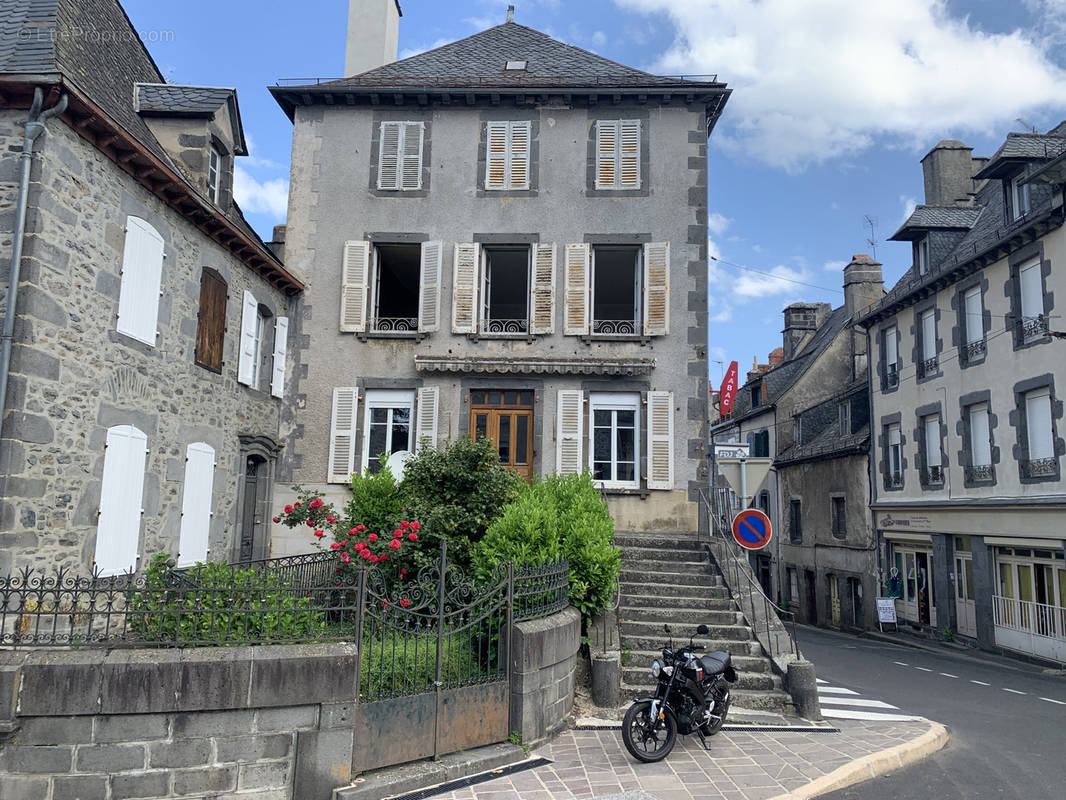 Appartement à MAURIAC