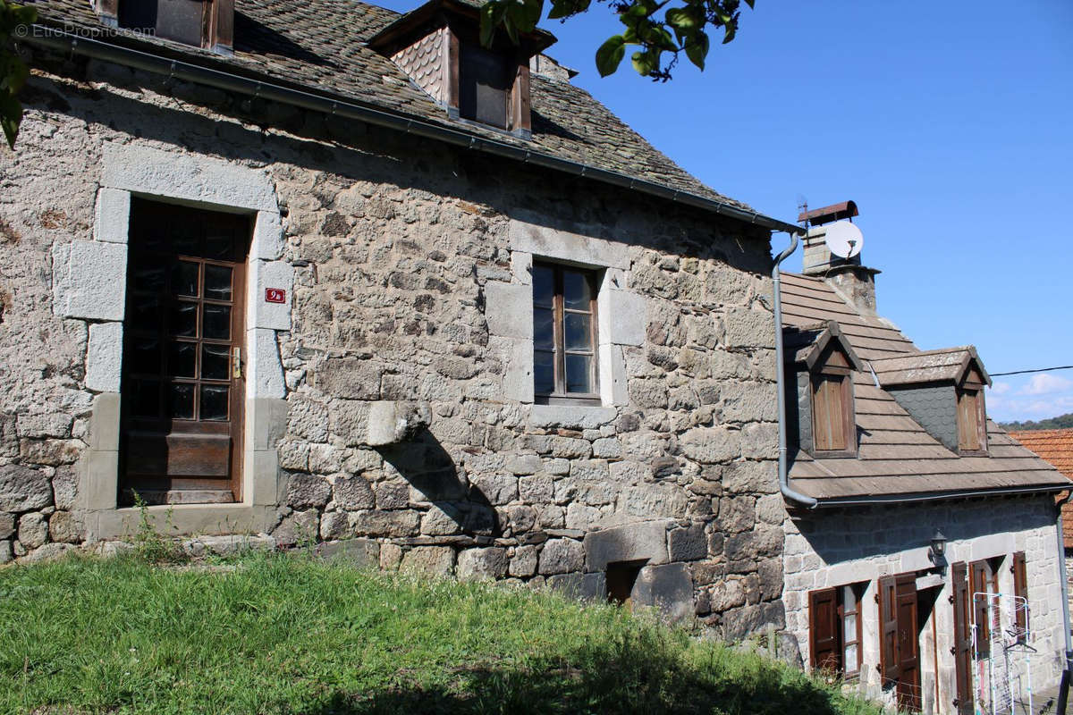 Maison à MENET