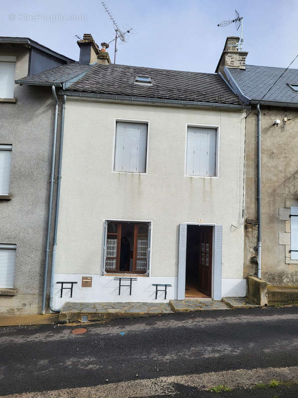 Maison à TRIZAC