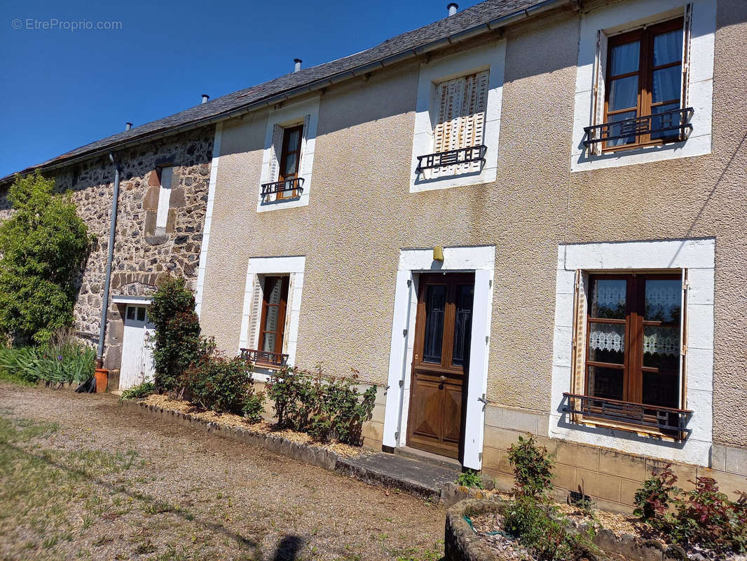 Maison à SAINT-SATURNIN