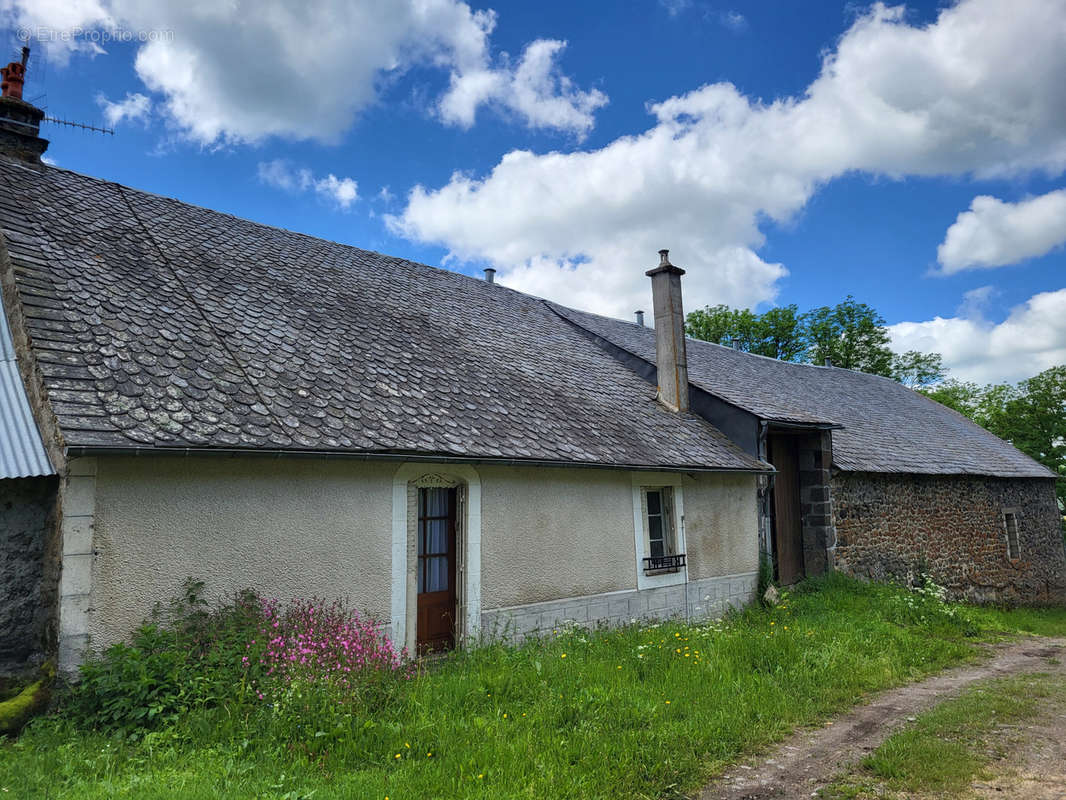 Maison à SAINT-SATURNIN