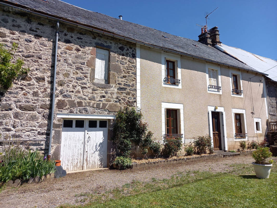 Maison à SAINT-SATURNIN