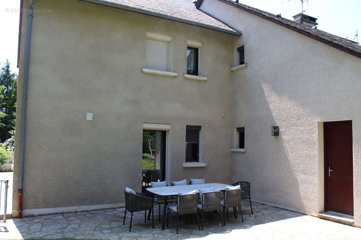 Maison à MAURIAC