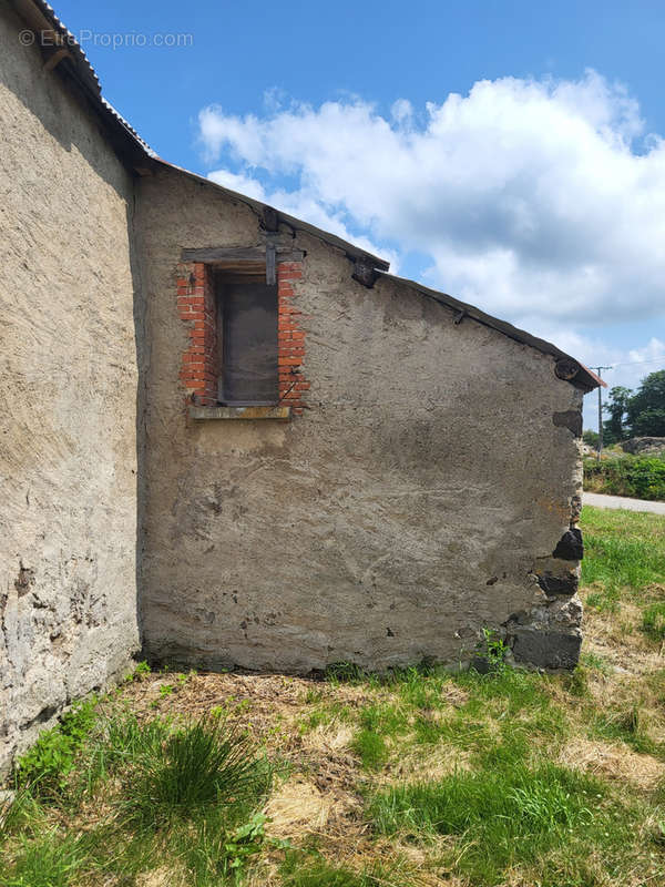 Maison à RIOM-ES-MONTAGNES