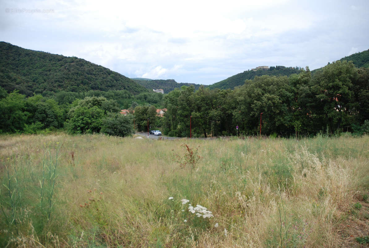 Terrain à ARLES-SUR-TECH