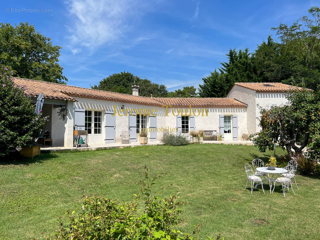 Maison à SAINT-PALAIS-SUR-MER