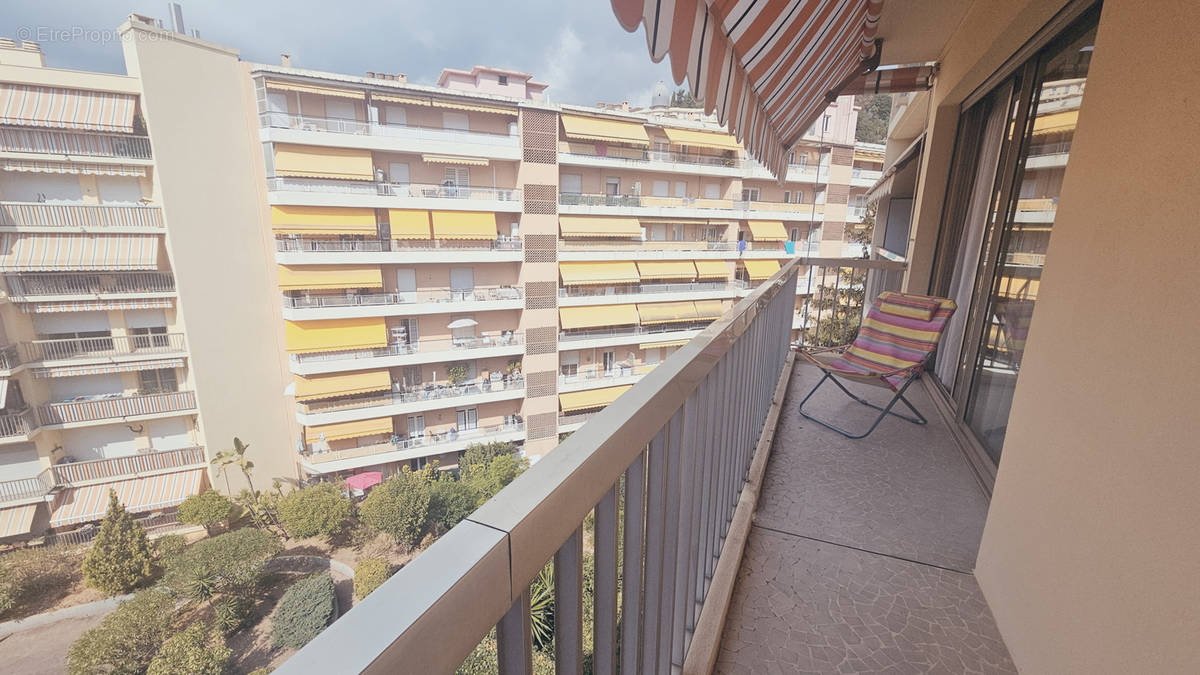 Appartement à MENTON