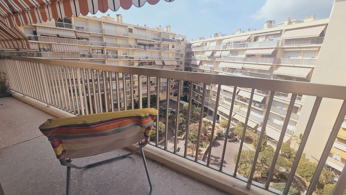 Appartement à MENTON