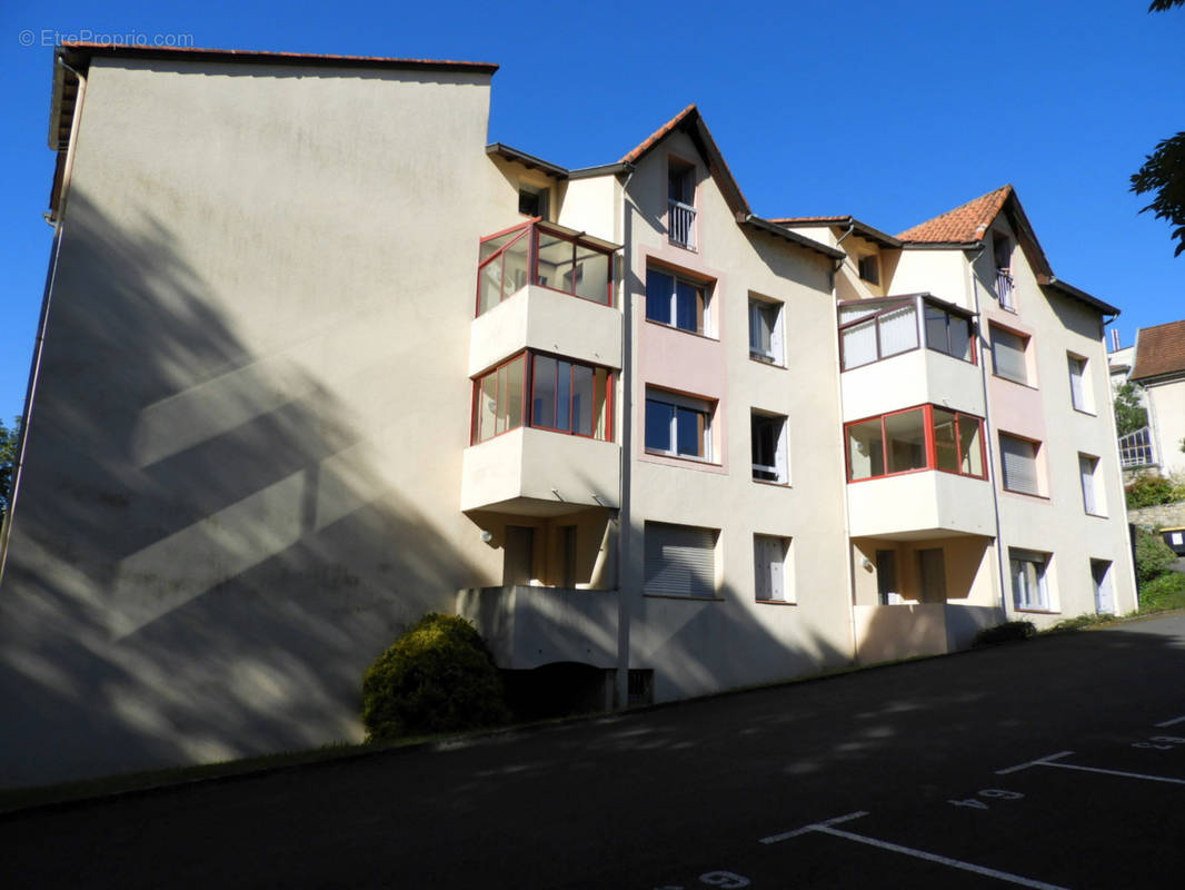 Appartement à VILLEFRANCHE-DE-ROUERGUE