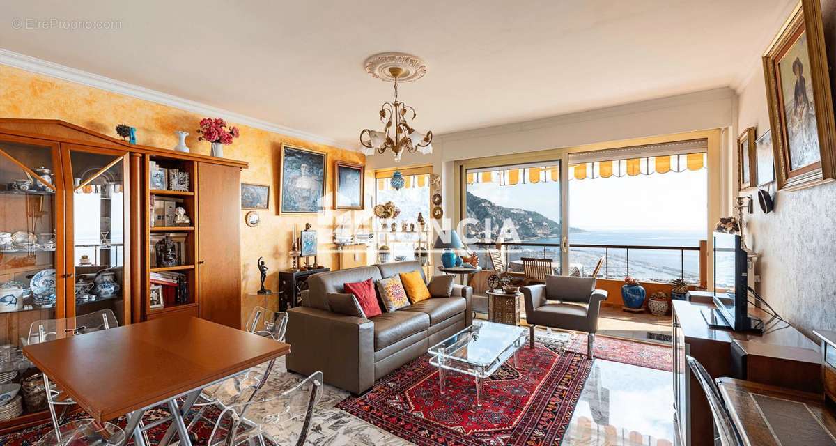 Appartement à MENTON