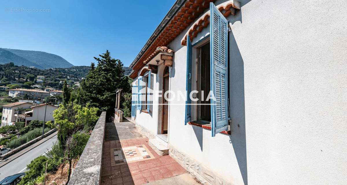 Maison à ROQUEBRUNE-CAP-MARTIN