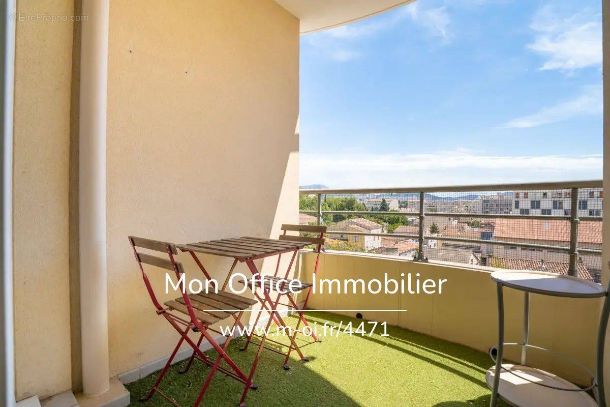 Appartement à MARSEILLE-10E