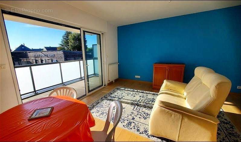 Appartement à SAINT-JOUAN-DES-GUERETS