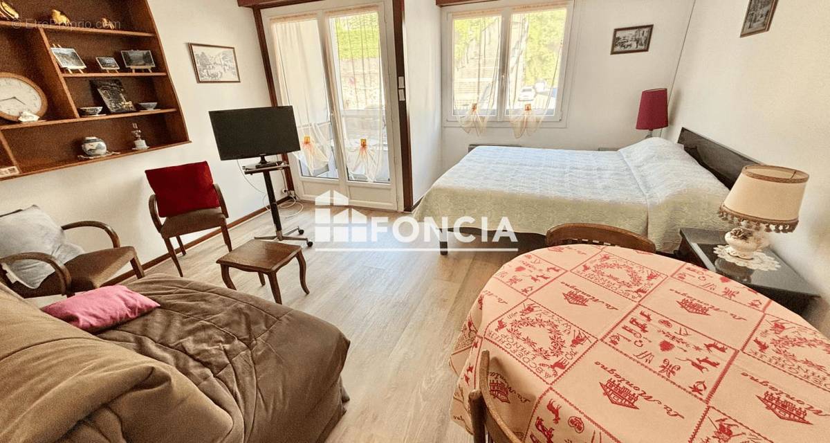 Appartement à AIX-LES-BAINS