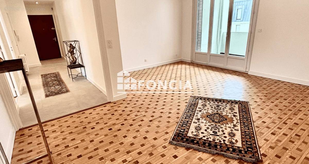 Appartement à AIX-LES-BAINS