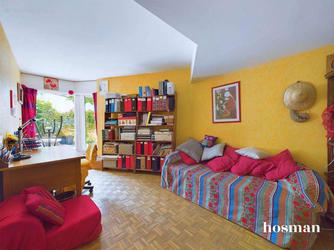 Appartement à IVRY-SUR-SEINE