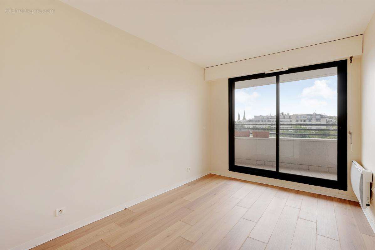 Appartement à PARIS-19E