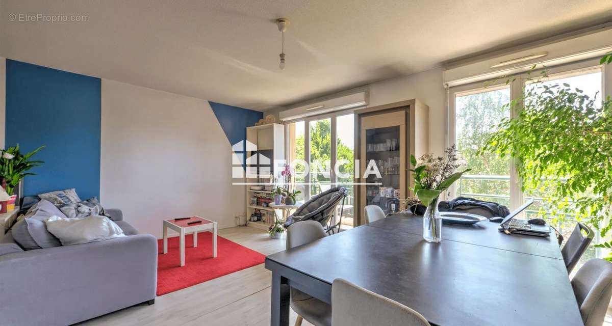 Appartement à MANTES-LA-VILLE