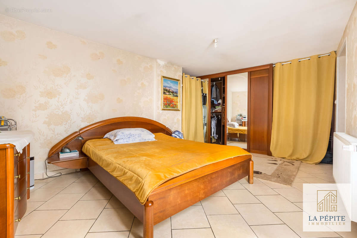 Appartement à VALENCIENNES