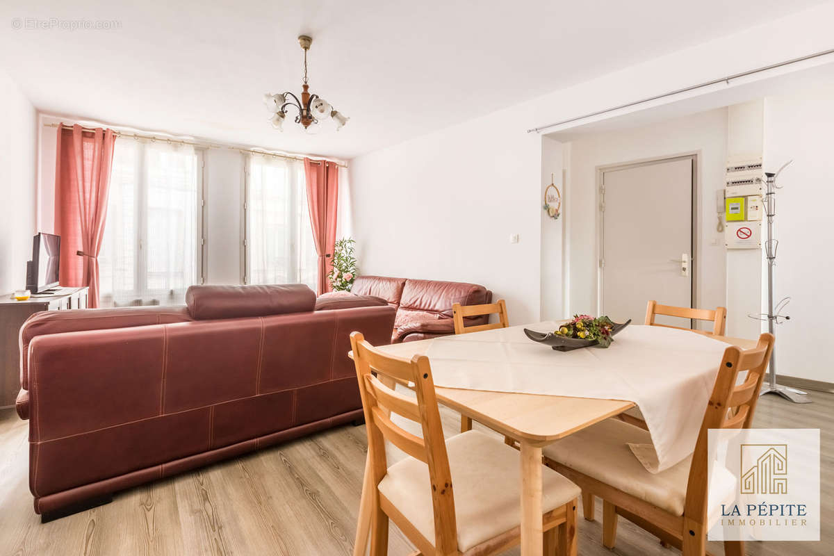 Appartement à VALENCIENNES