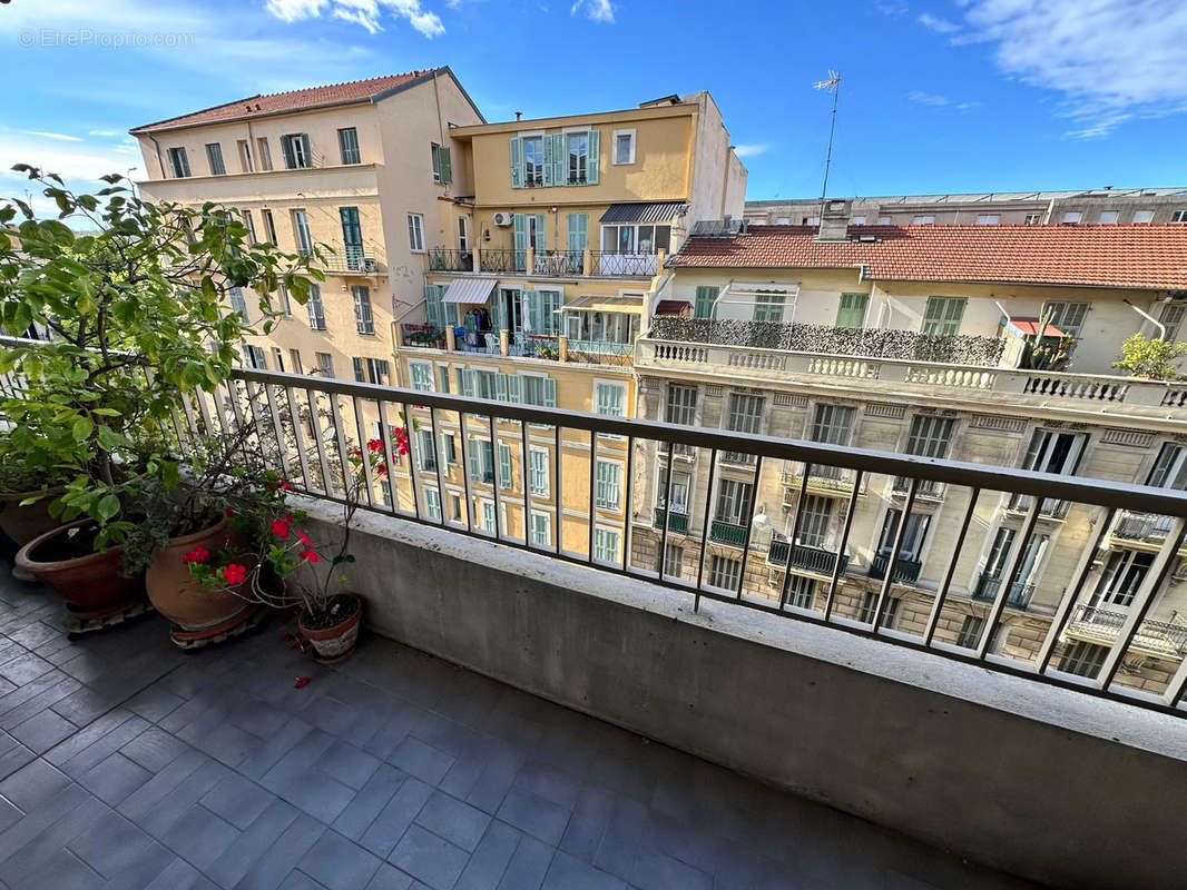 Appartement à NICE