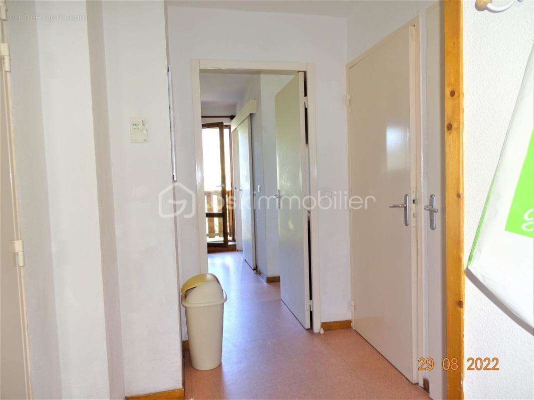 Appartement à SAINT-FRANCOIS-LONGCHAMP